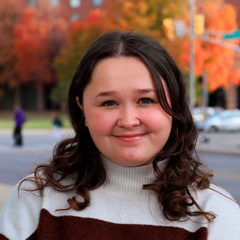 Headshot of Lily Hofmeister.